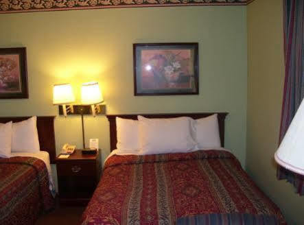 Regency Inn Fayetteville Eksteriør billede